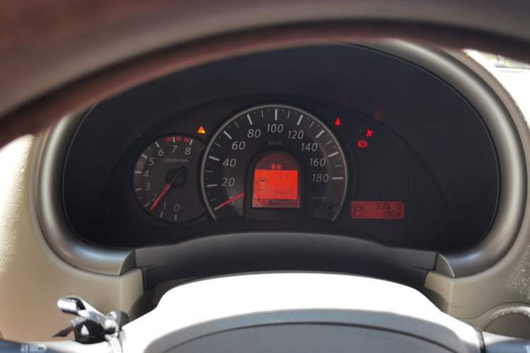 Used Nissan March 2010 1.5L Automatic Easy-Style Version Instrument Cluster