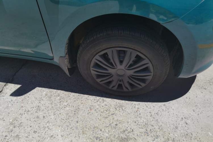 Used Nissan March 2010 1.5L Automatic Easy-Style Version Right Front Wheel Hub