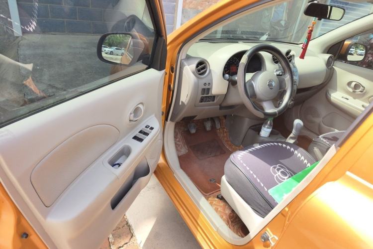 Used Nissan March 2010 1.5L Manual E-Xuan Edition Driver Seat