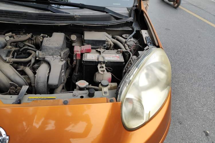 Used Nissan March 2010 1.5L Manual Easi-Style Edition Engine Bay Left