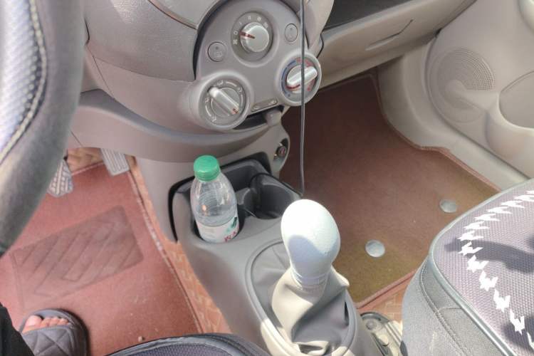 Used Nissan March 2010 1.5L Manual E-Xuan Edition Gear Lever