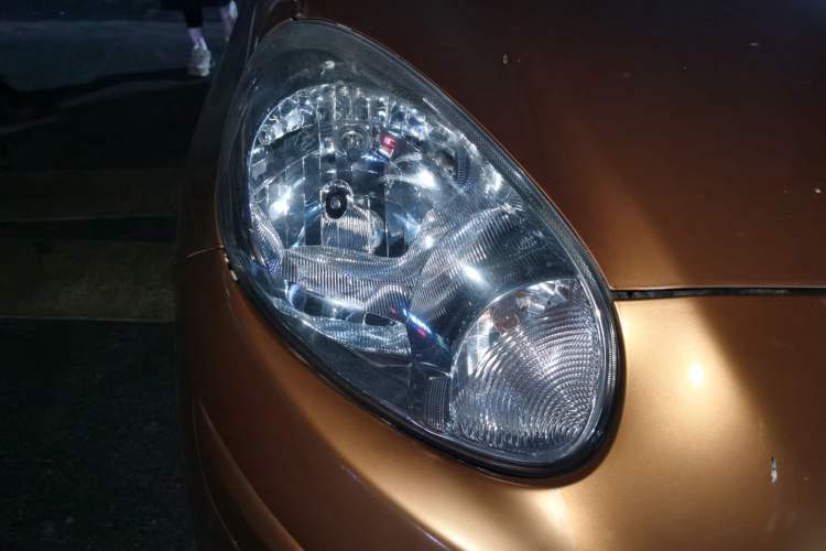 Used Nissan March 2010 1.5L Manual Easi-Style Edition Right Front Headlight
