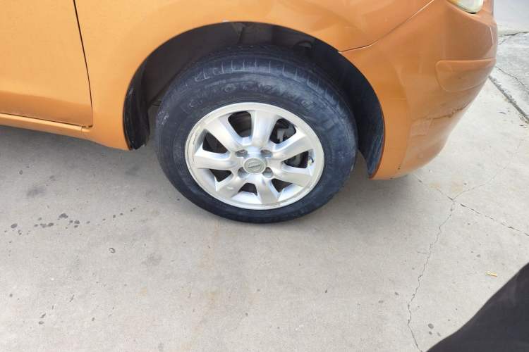 Used Nissan March 2010 1.5L Manual E-Xuan Edition Right Front Wheel Hub