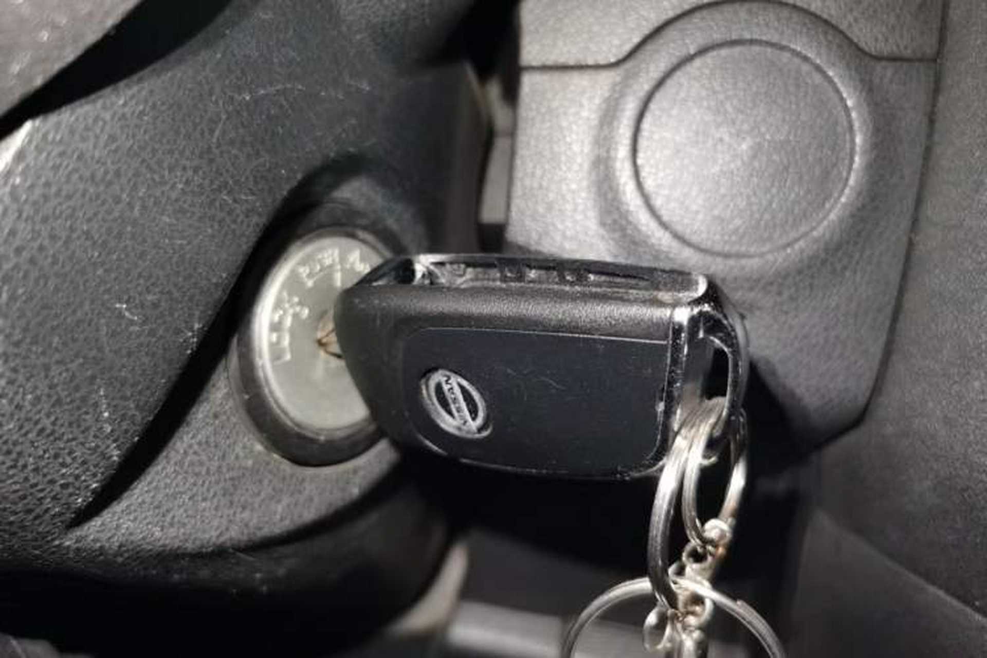 Used Nissan March 2010 1.5L Manual Easi-Style Edition Vehicle Key
