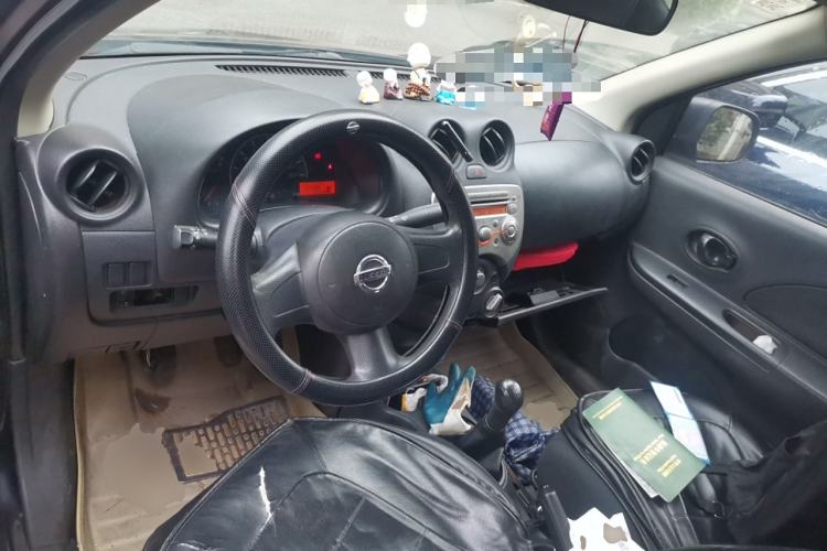 Used Nissan March 2010 1.5L Manual Easi-Style Edition Center Console
