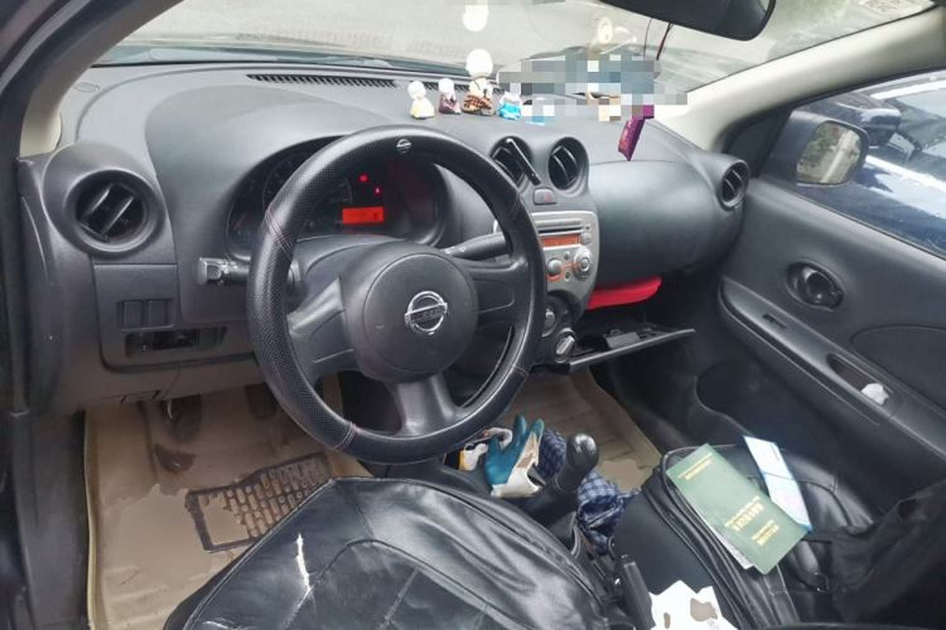 Used Nissan March 2010 1.5L Manual Easi-Style Edition Center Console