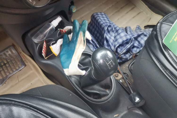 Used Nissan March 2010 1.5L Manual Easi-Style Edition Gear Lever