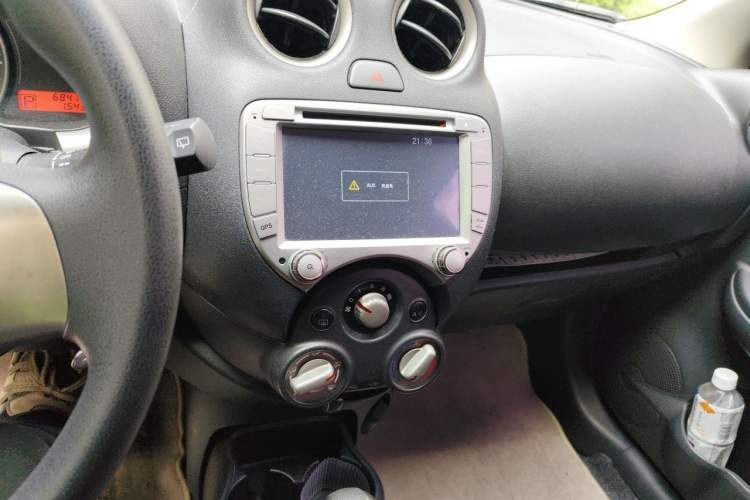 Used Nissan March 2010 1.5L Automatic Easy-Style Version Audio And AC Panel