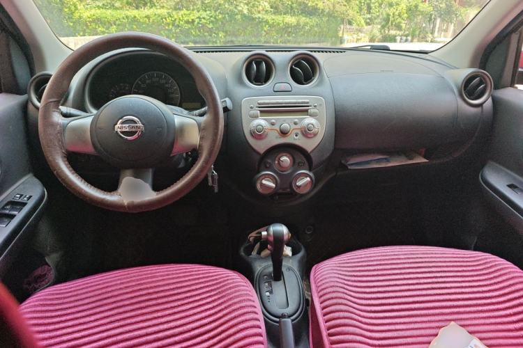 Used Nissan March 2010 1.5L Automatic Easy-Style Version Center Console