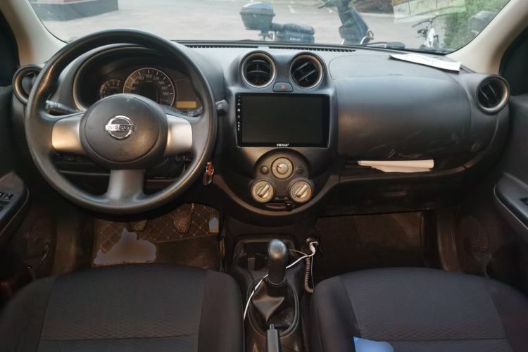 Used Nissan March 2010 1.5L Manual E-Xuan Edition Center Console