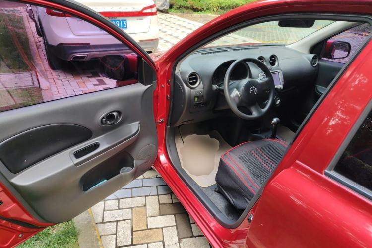 Used Nissan March 2010 1.5L Automatic Easy-Style Version Driver Seat