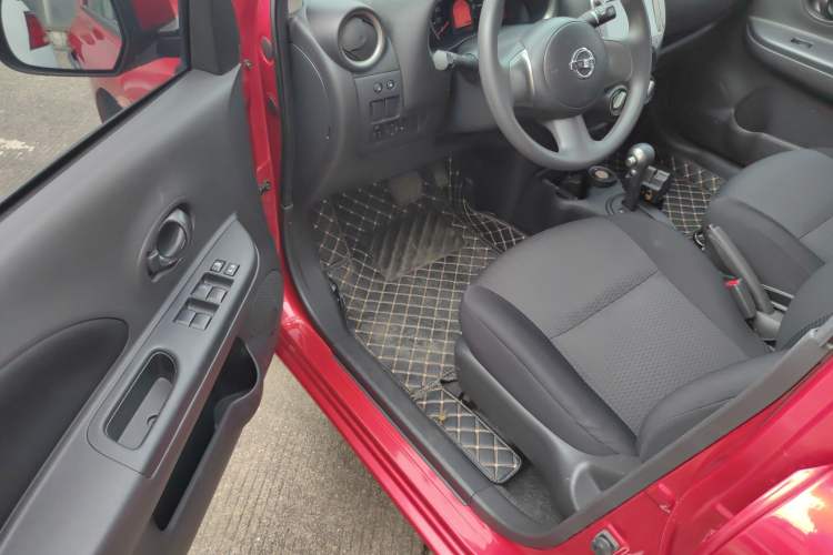Used Nissan March 2010 1.5L Automatic Easy-Style Version Driver Seat