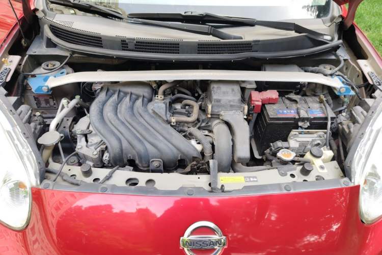 Used Nissan March 2010 1.5L Automatic Easy-Style Version Engine Bay