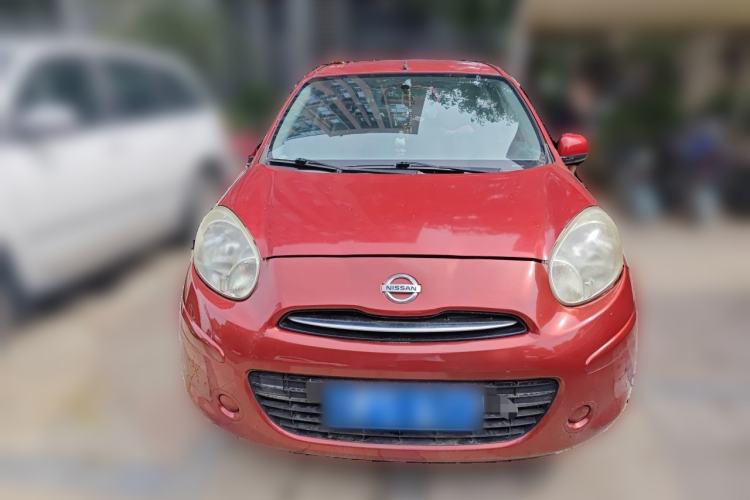 Used Nissan March 2010 1.5L Automatic Easy-Style Version Front