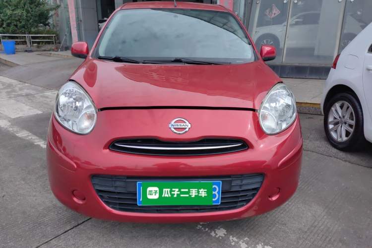 Used Nissan March 2010 1.5L Automatic Easy-Style Version Front