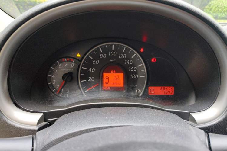 Used Nissan March 2010 1.5L Automatic Easy-Style Version Instrument Cluster