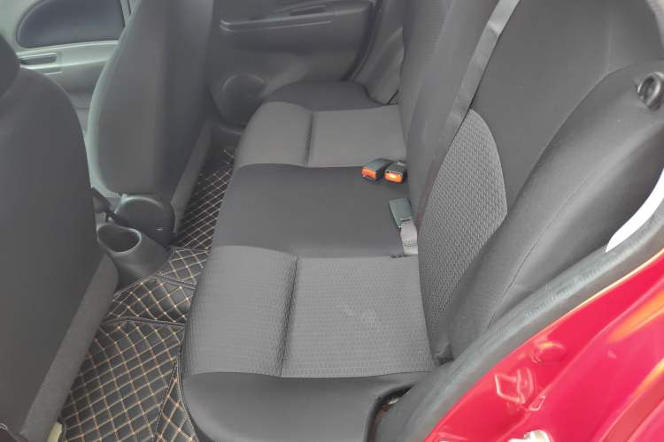 Used Nissan March 2010 1.5L Automatic Easy-Style Version Left Rear Seat