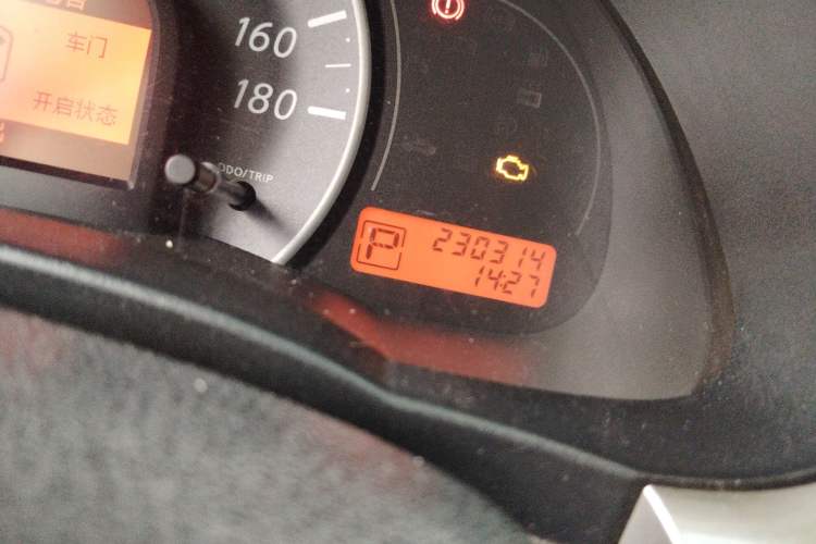 Used Nissan March 2010 1.5L Automatic Easy-Drive Version Odometer Close Up