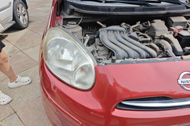Used Nissan March 2010 1.5L Automatic Easy-Style Version Right Front Headlight
