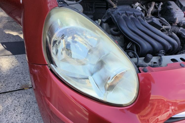 Used Nissan March 2010 1.5L Automatic Easy-Style Version Right Front Headlight