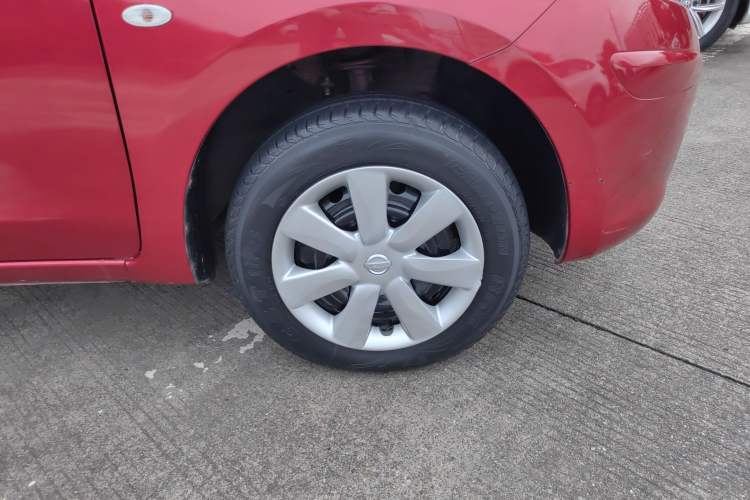 Used Nissan March 2010 1.5L Automatic Easy-Style Version Right Rear Wheel Hub