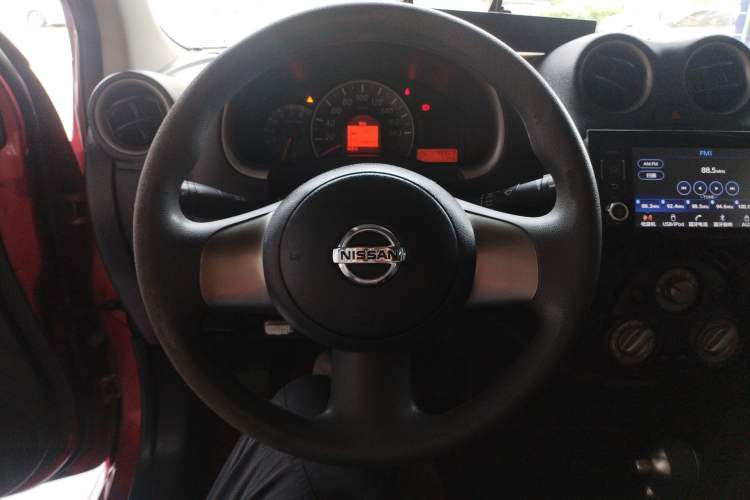Used Nissan March 2010 1.5L Automatic Easy-Style Version Steering Wheel