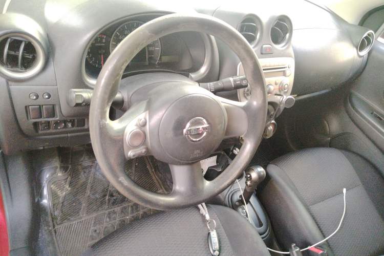 Used Nissan March 2010 1.5L Automatic Easy-Drive Version Steering Wheel