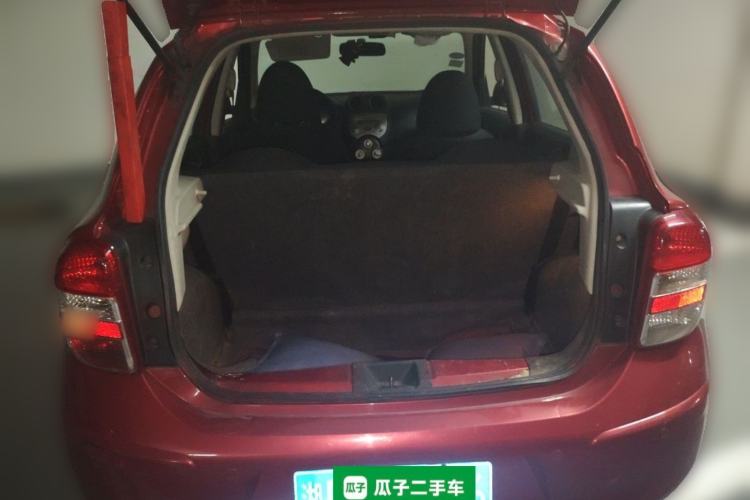Used Nissan March 2010 1.5L Automatic Easy-Style Version Trunk