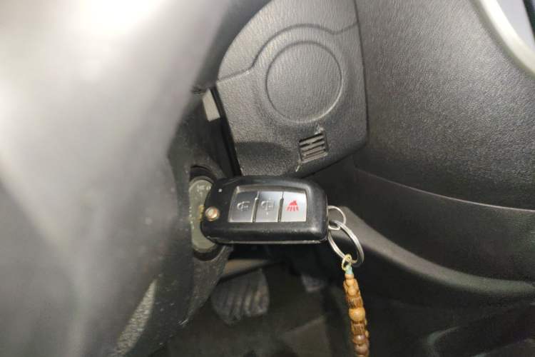 Used Nissan March 2010 1.5L Automatic Easy-Style Version Vehicle Key