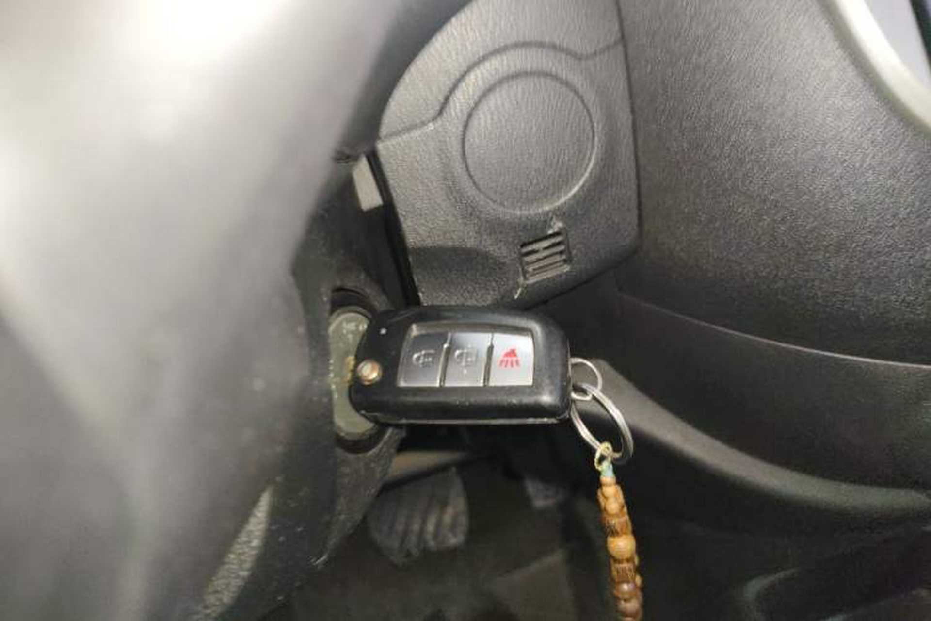 Used Nissan March 2010 1.5L Automatic Easy-Style Version Vehicle Key