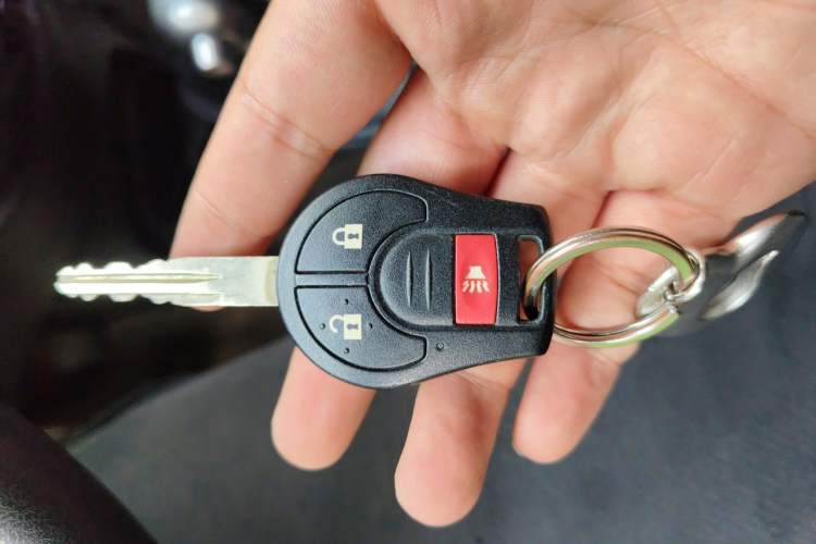 Used Nissan March 2010 1.5L Automatic Easy-Style Version Vehicle Key
