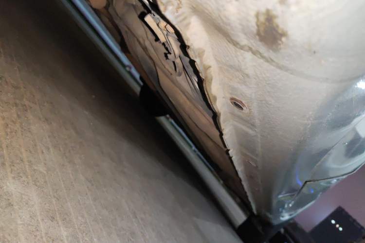 Used Nissan March 2010 1.5L Manual E-Xuan Edition Chassis Rear Right