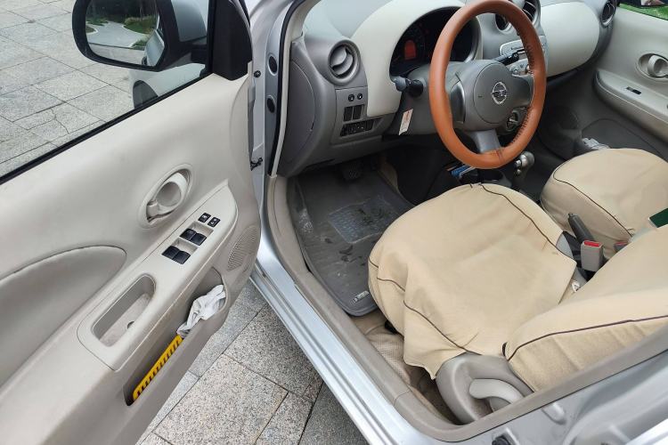 Used Nissan March 2010 1.5L Automatic Easy-Style Version Driver Seat