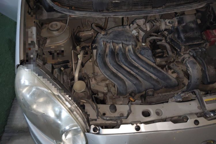 Used Nissan March 2010 1.5L Manual E-Xuan Edition Engine Bay Right