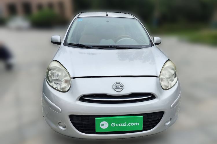 Used Nissan March 2010 1.5L Automatic Easy-Style Version Front