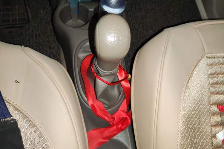 Used Nissan March 2010 1.5L Manual E-Xuan Edition Gear Lever