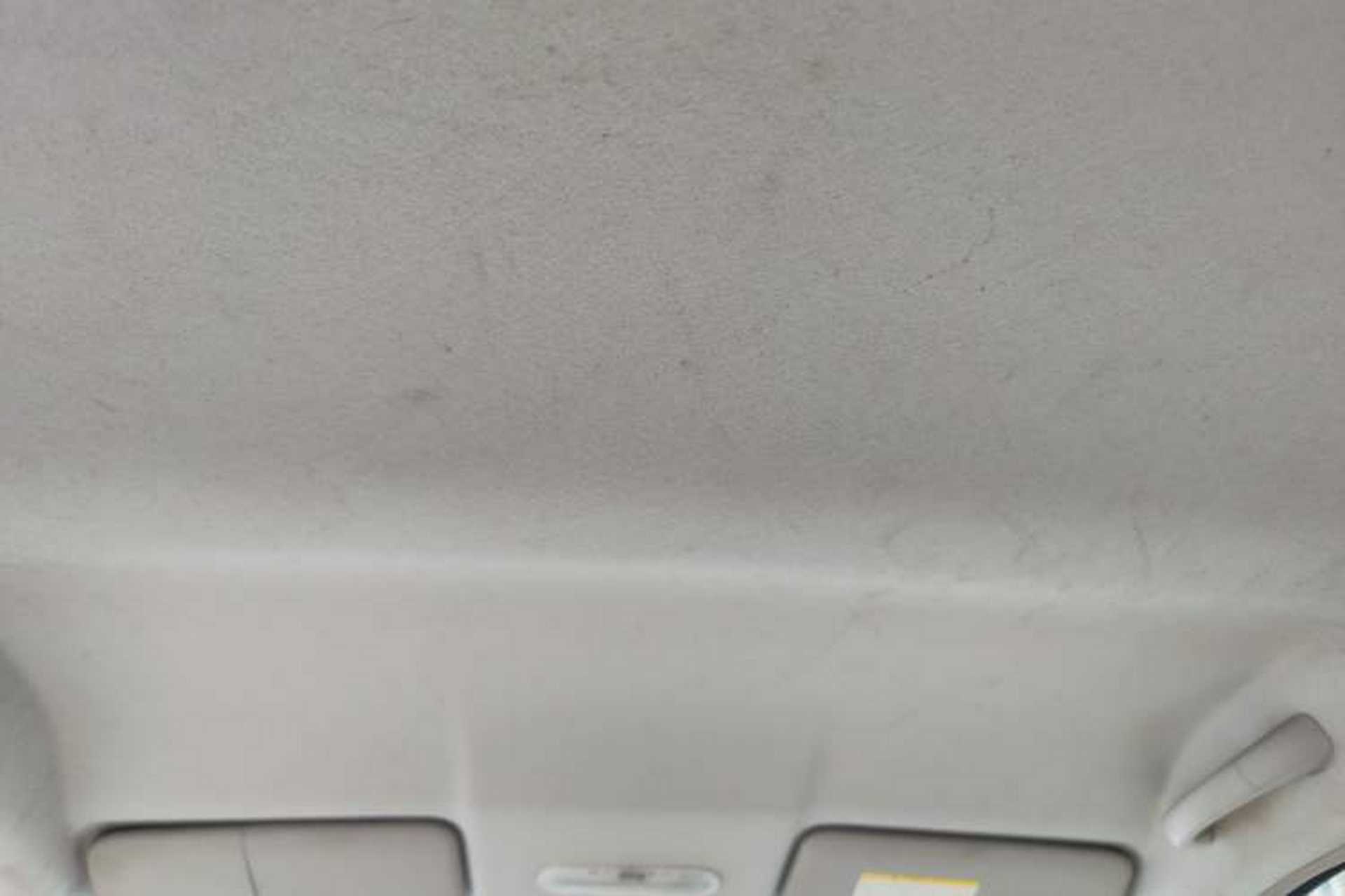 Used Nissan March 2010 1.5L Automatic Easy-Style Version Headliner