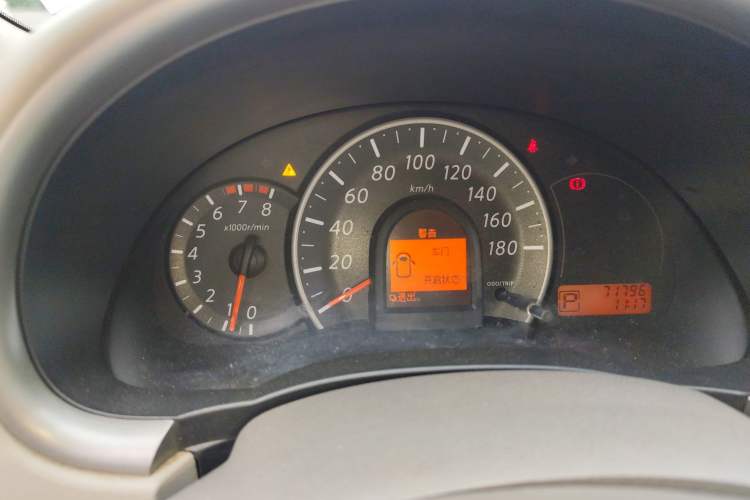 Used Nissan March 2010 1.5L Automatic Easy-Style Version Instrument Cluster