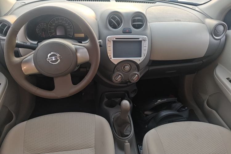Used Nissan March 2010 1.5L Manual E-Xuan Edition Center Console