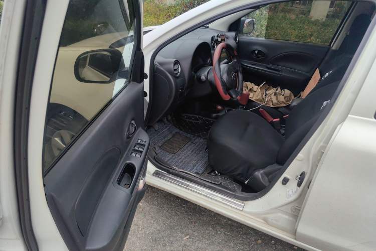 Used Nissan March 2010 1.5L Manual Easi-Style Edition Driver Seat