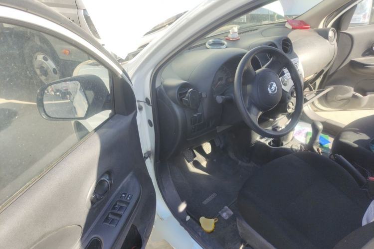 Used Nissan March 2010 1.5L Manual Easi-Style Edition Driver Seat