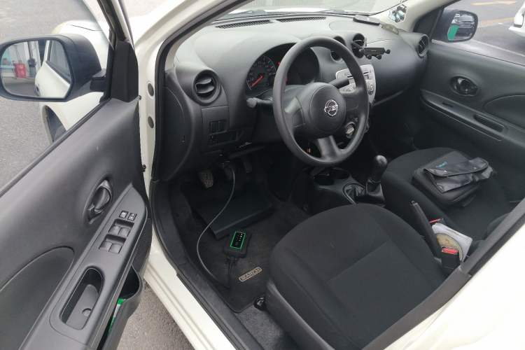 Used Nissan March 2010 1.5L Manual Easi-Style Edition Driver Seat