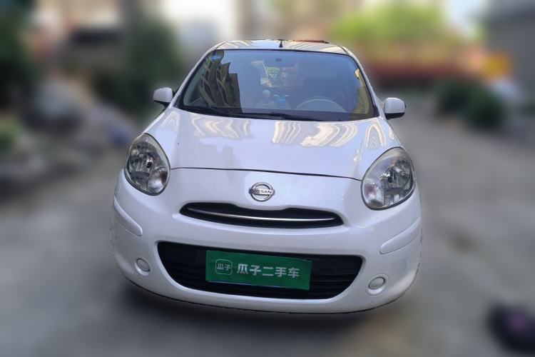 Used Nissan March 2010 1.5L Automatic Easy-Style Version Front