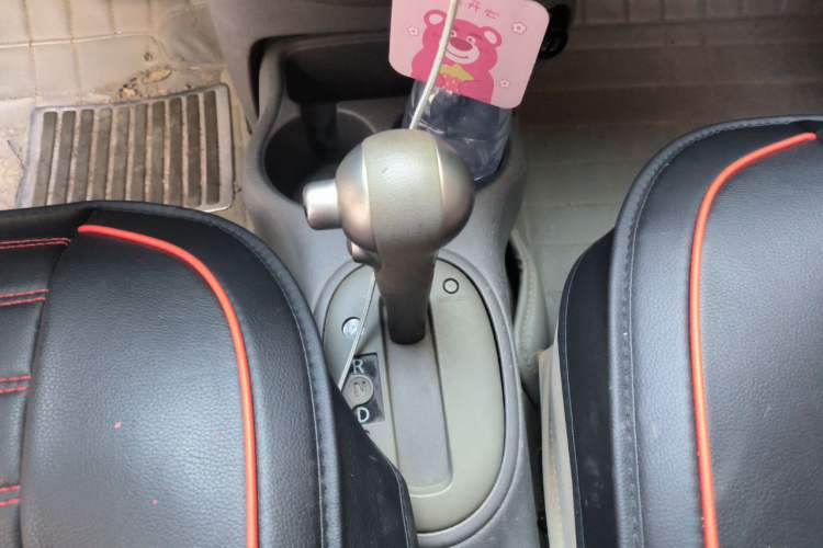 Used Nissan March 2010 1.5L Automatic Easy-Style Version Gear Lever
