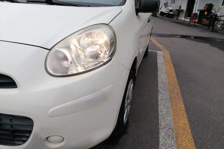 Used Nissan March 2010 1.5L Manual Easi-Style Edition Left Front Headlight