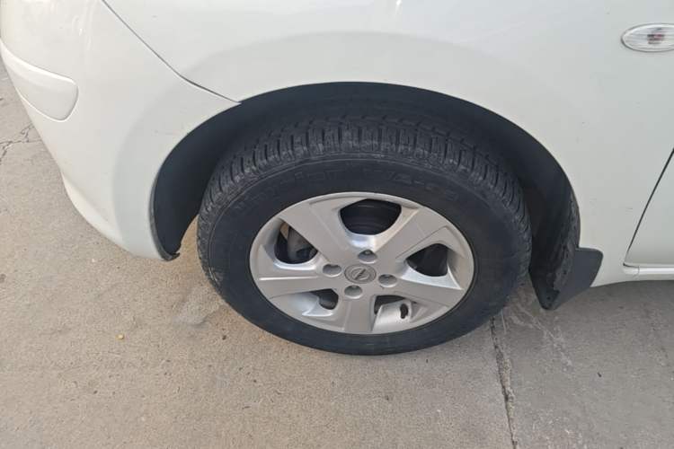 Used Nissan March 2010 1.5L Manual E-Xuan Edition Left Front Wheel Hub