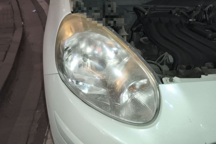 Used Nissan March 2010 1.5L Automatic Easy-Style Version Right Front Headlight