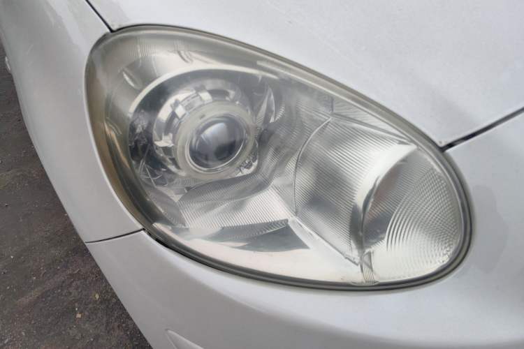 Used Nissan March 2010 1.5L Manual Easi-Style Edition Right Front Headlight