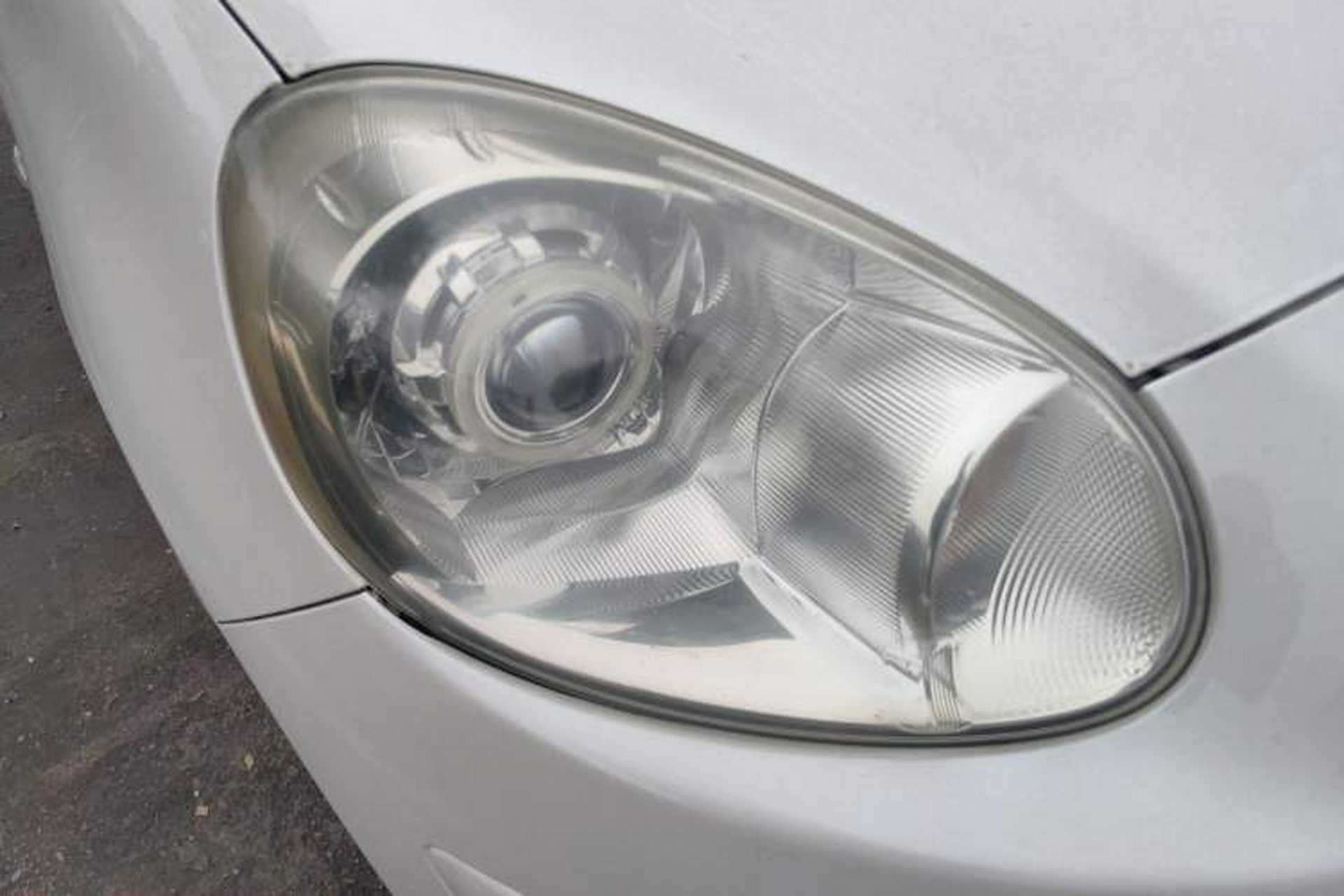 Used Nissan March 2010 1.5L Manual Easi-Style Edition Right Front Headlight