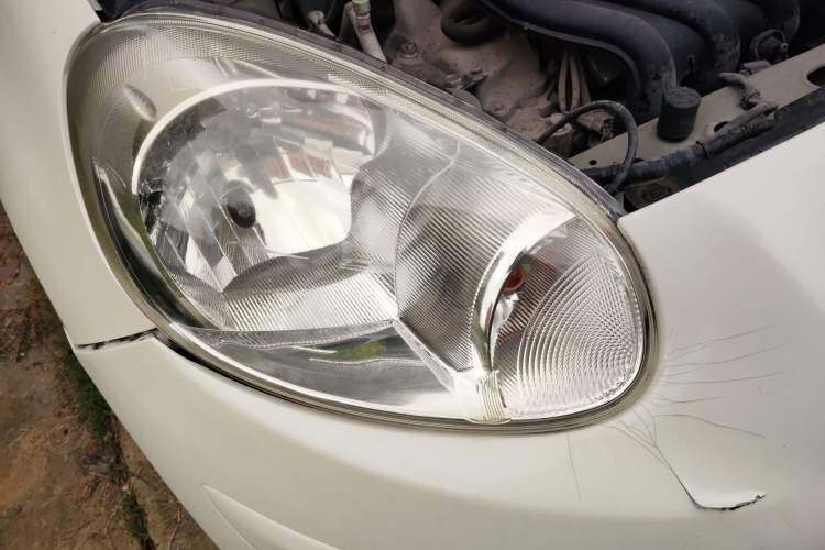 Used Nissan March 2010 1.5L Automatic Easy-Style Version Right Front Headlight